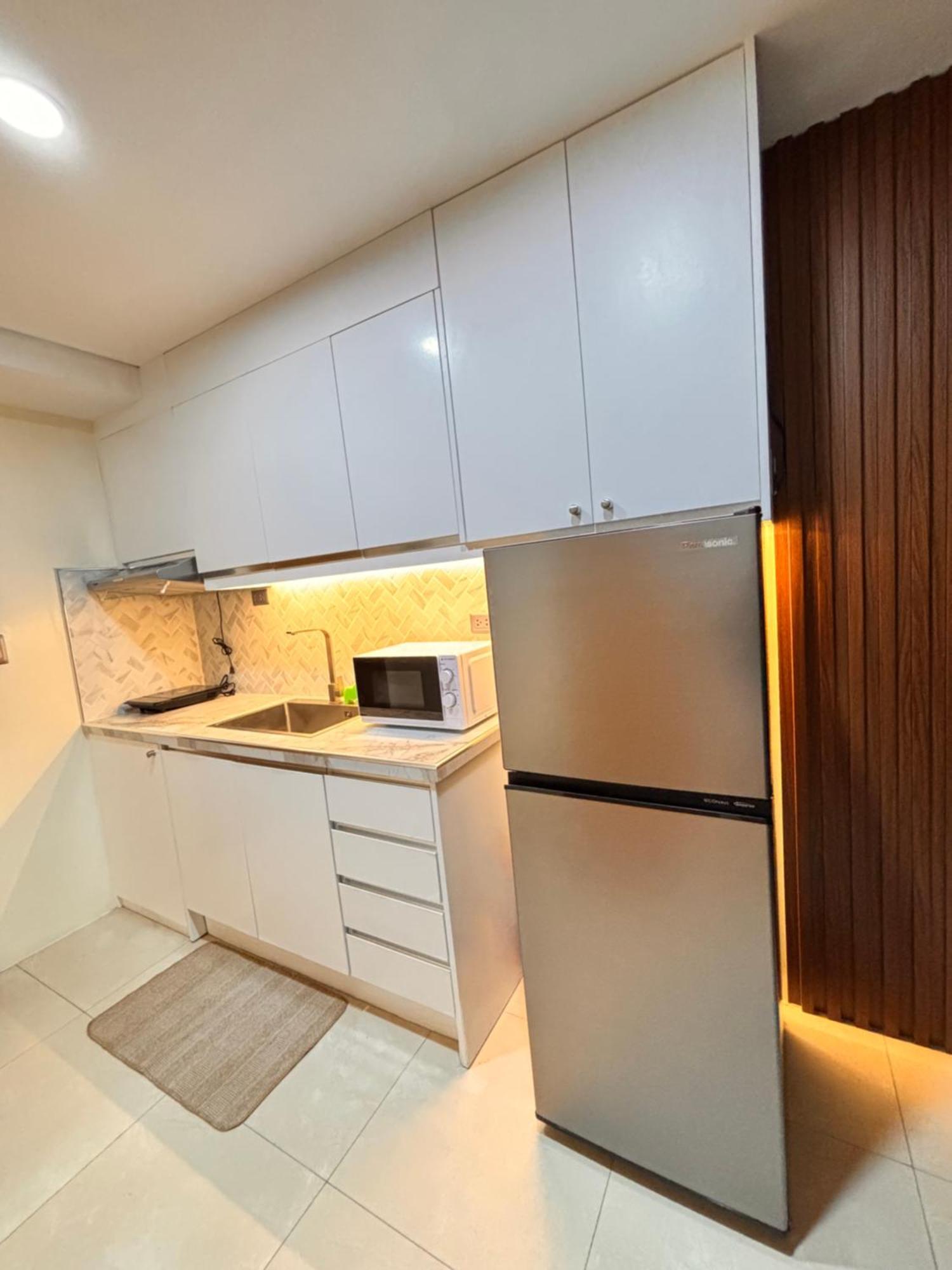 La Amore Place Pasig City Extérieur photo